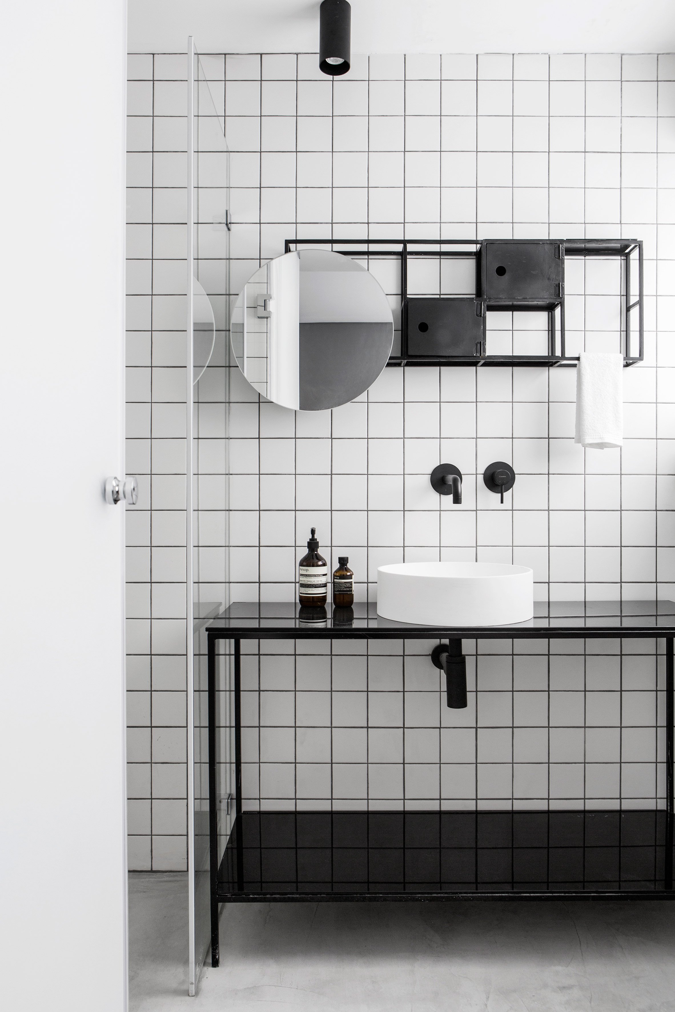 architecture_apartment_minimal_tel-aviv_design_studia_interiors_osnovadesign_osnova_poltava_11