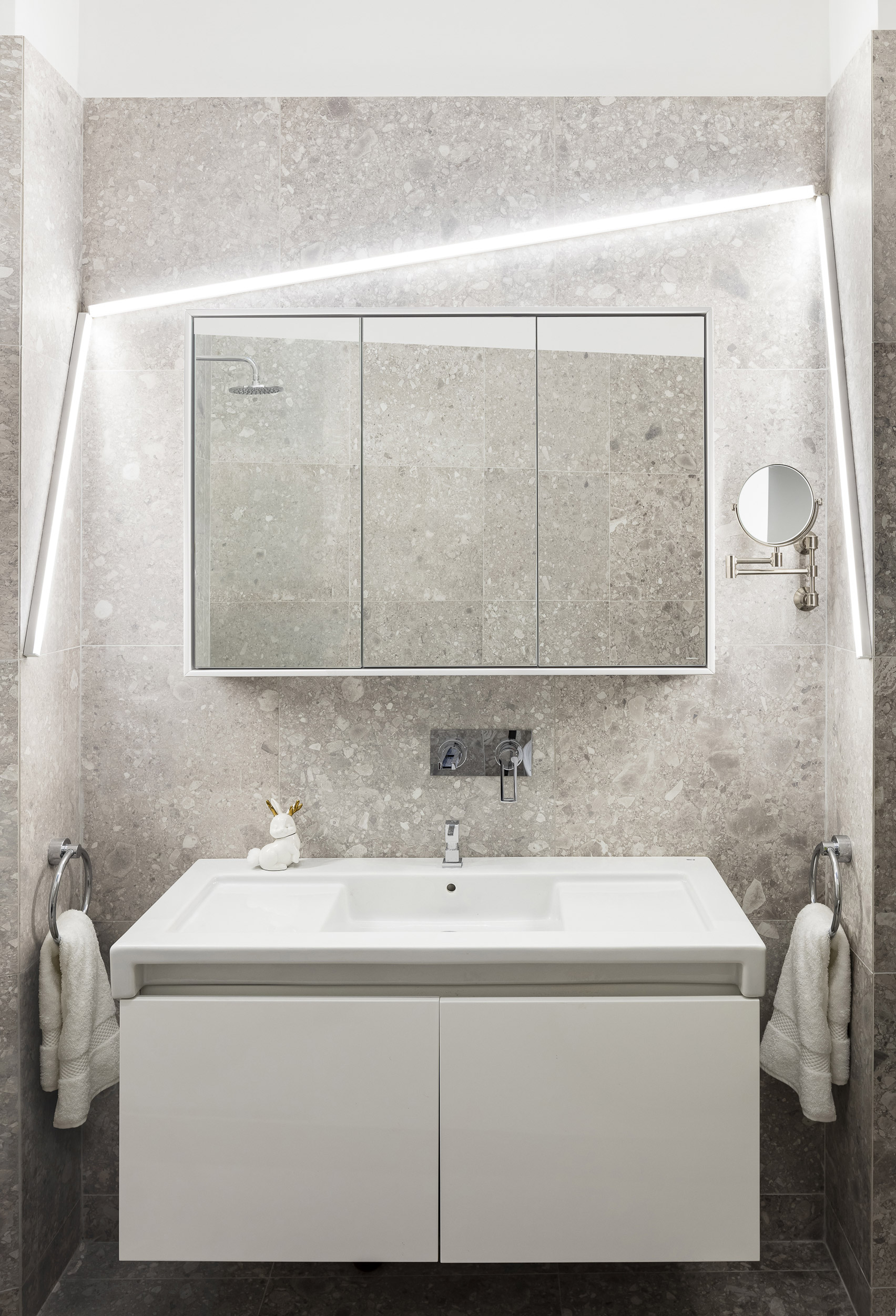architecture_apartment_paris_france_renovation-_design_studia_interiors_osnovadesign_osnova_poltava_10