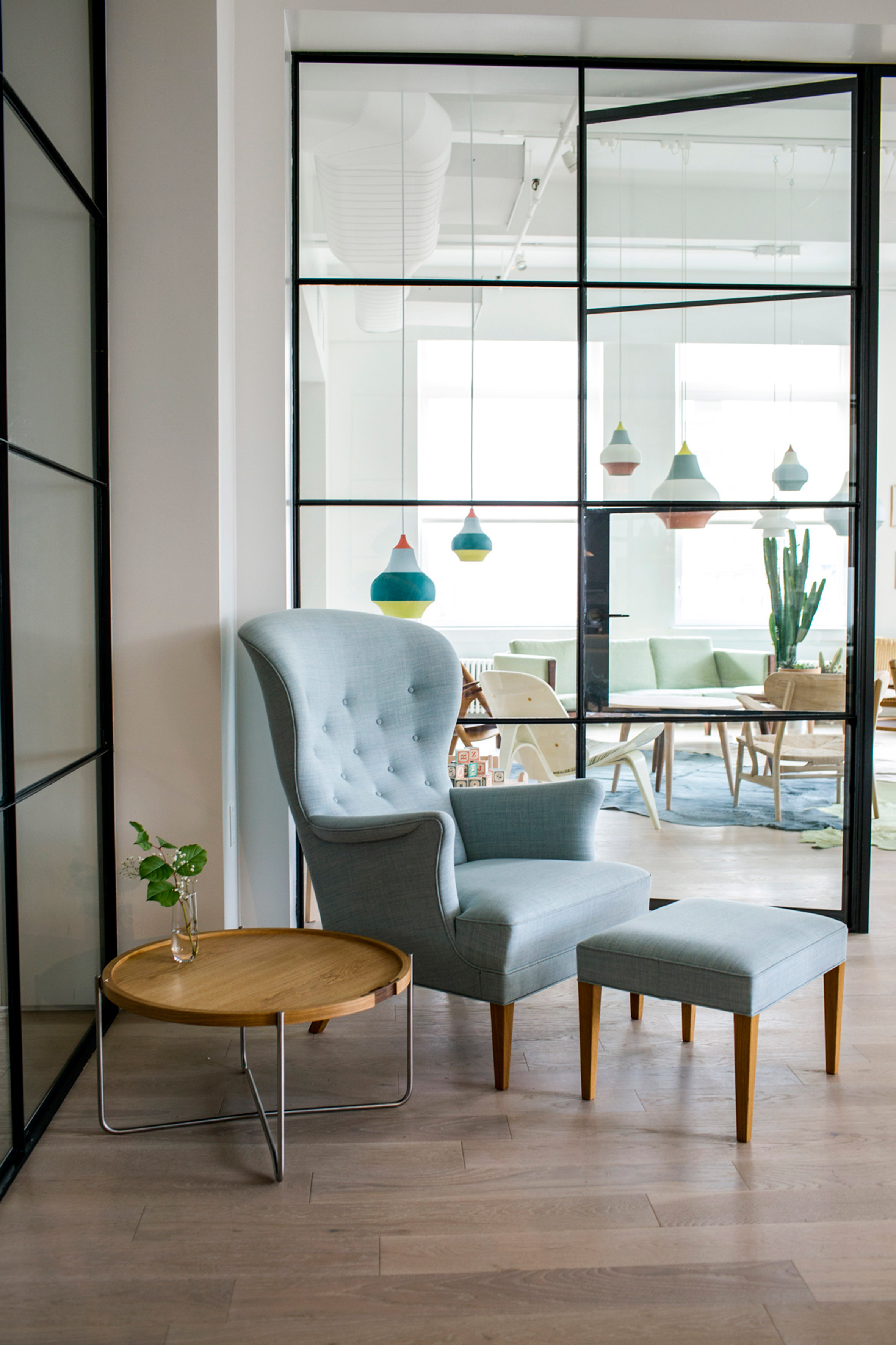 architecture-new-york-city-showroom-design-studia-interiors-osnovadesign-osnova-poltava_02