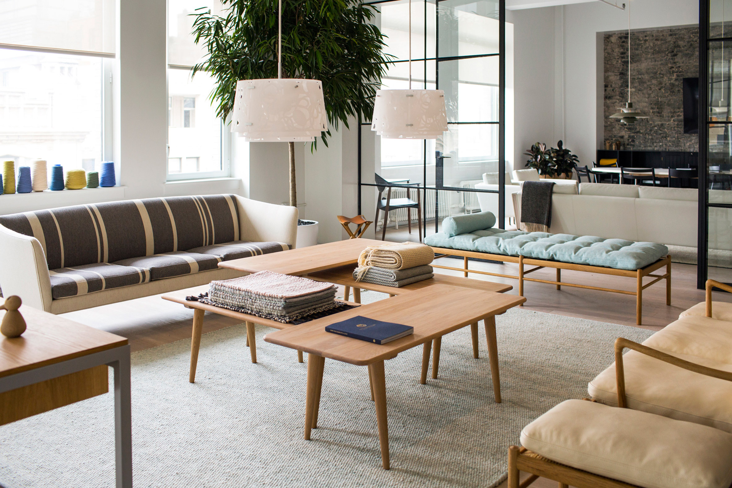 architecture-new-york-city-showroom-design-studia-interiors-osnovadesign-osnova-poltava_05