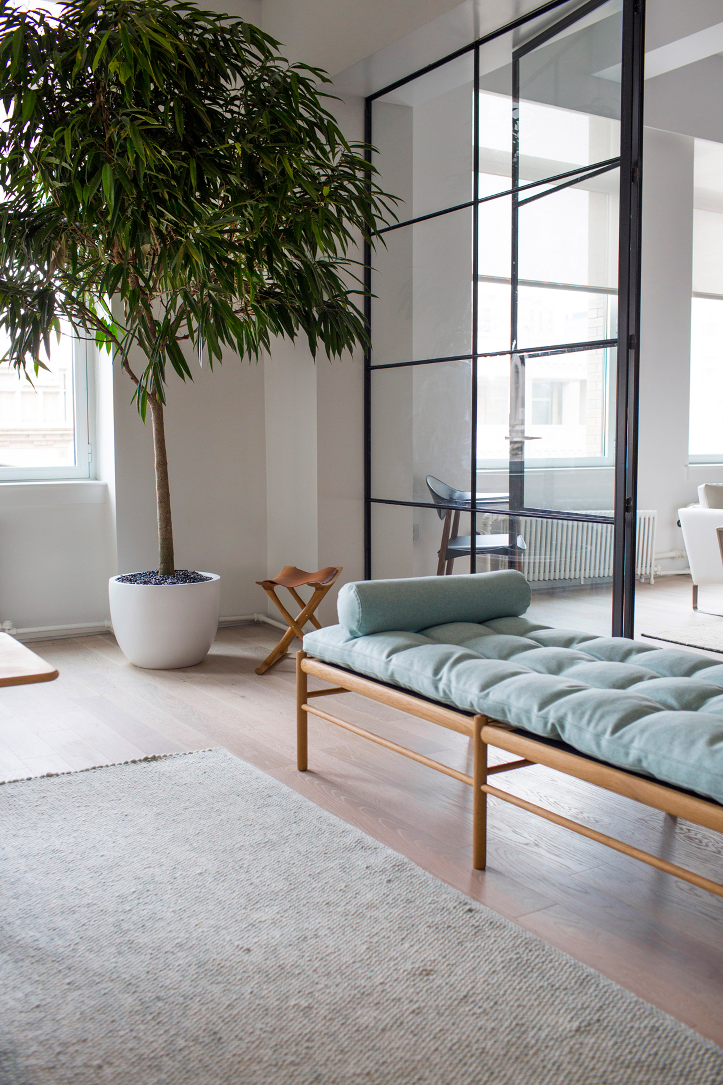 architecture-new-york-city-showroom-design-studia-interiors-osnovadesign-osnova-poltava_06